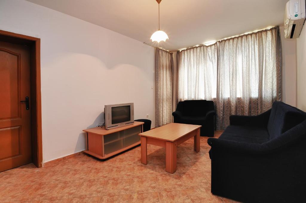 Panorama Krim Beach Apartment Равда Екстериор снимка